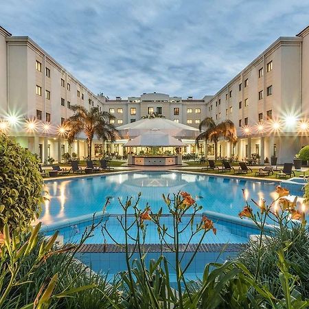 Hotel Vip Grand Maputo Buitenkant foto