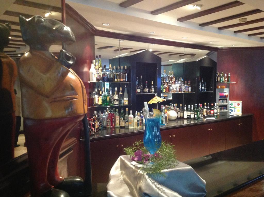 Hotel Vip Grand Maputo Buitenkant foto