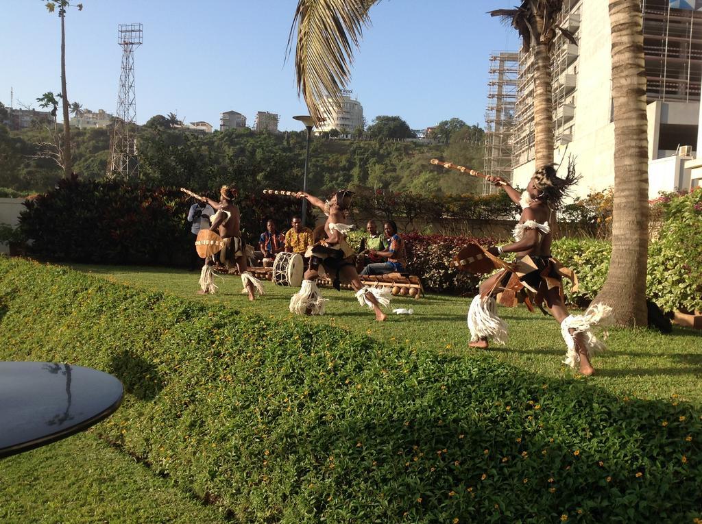 Hotel Vip Grand Maputo Buitenkant foto