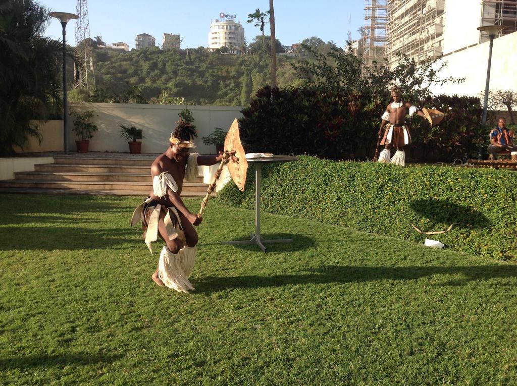 Hotel Vip Grand Maputo Buitenkant foto