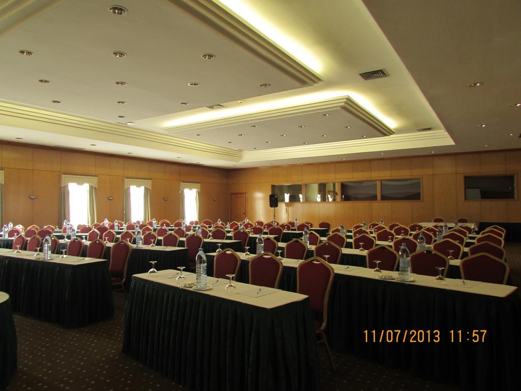 Hotel Vip Grand Maputo Buitenkant foto