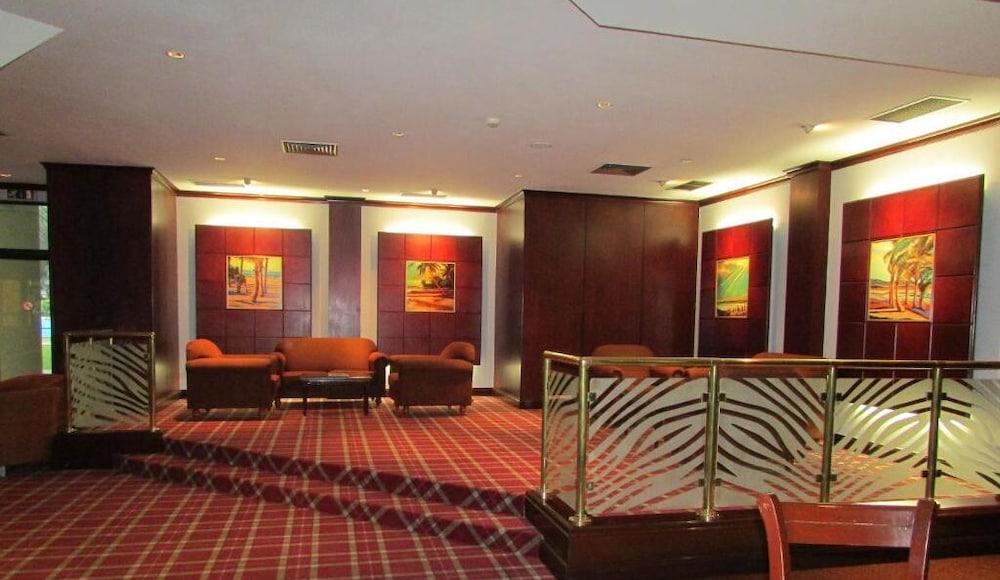 Hotel Vip Grand Maputo Buitenkant foto