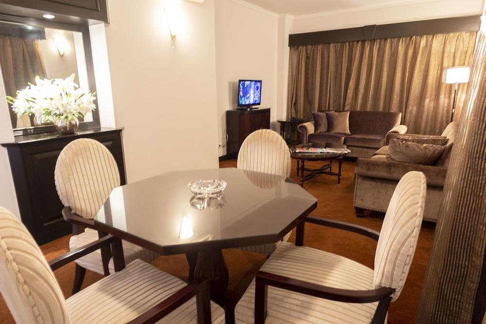 Hotel Vip Grand Maputo Buitenkant foto