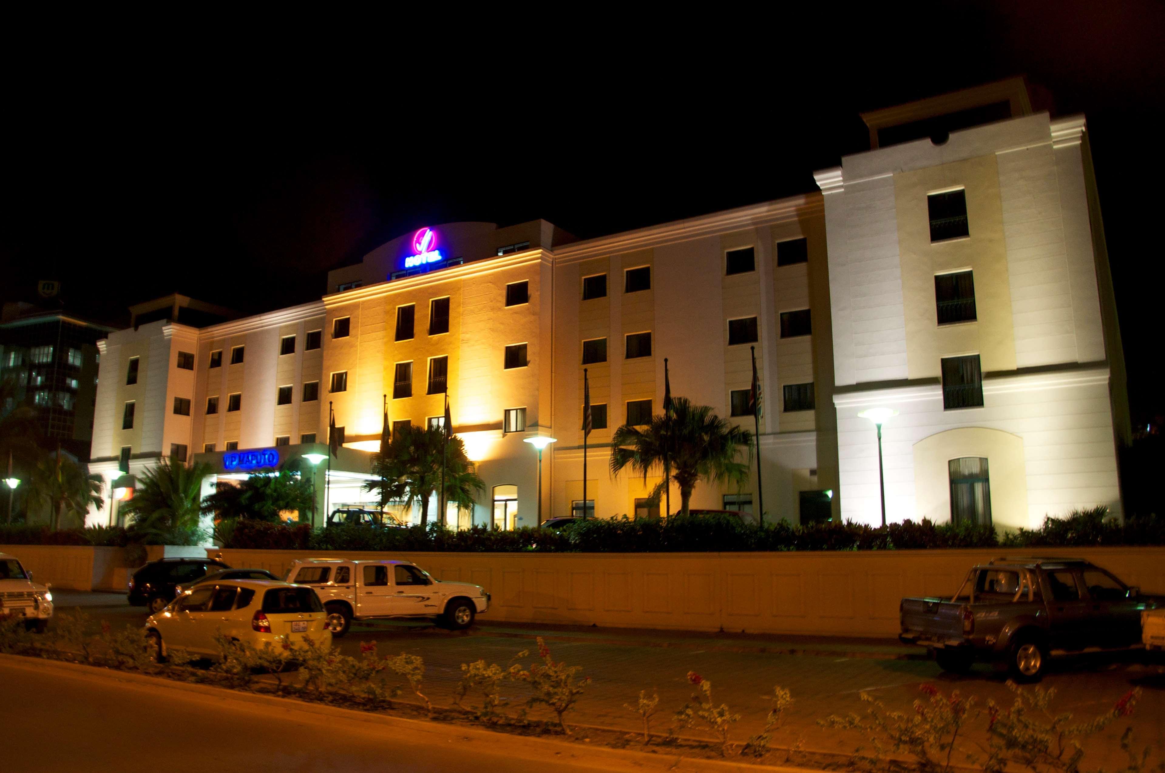 Hotel Vip Grand Maputo Buitenkant foto