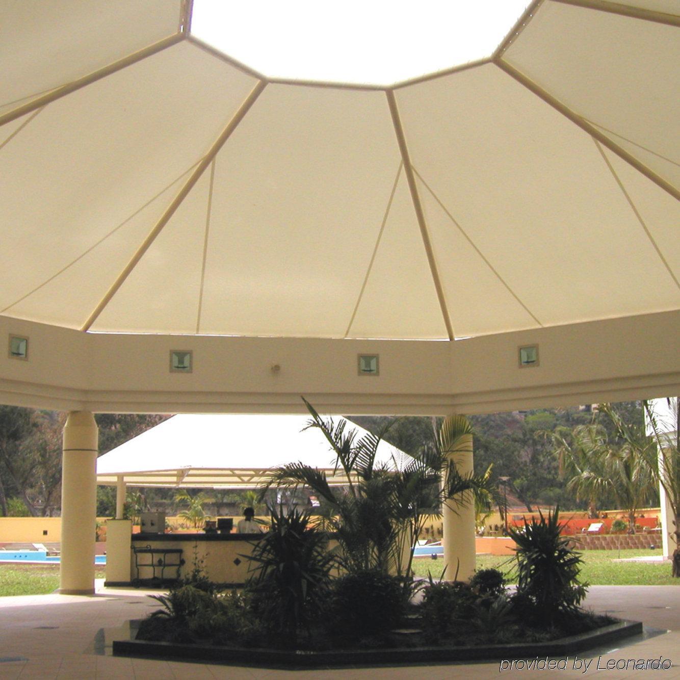 Hotel Vip Grand Maputo Buitenkant foto