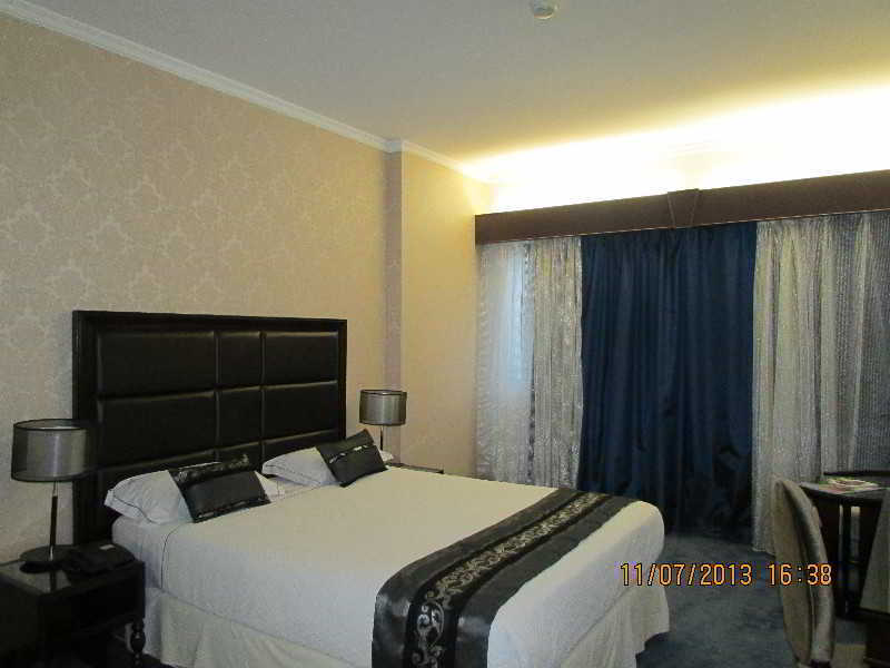 Hotel Vip Grand Maputo Buitenkant foto